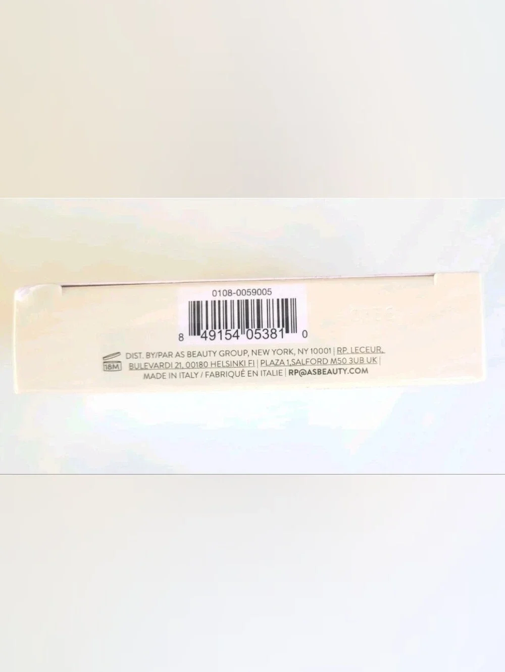 NIB Laura Geller Matte Maker Translucent Setting Powder Universal 0.23 oz